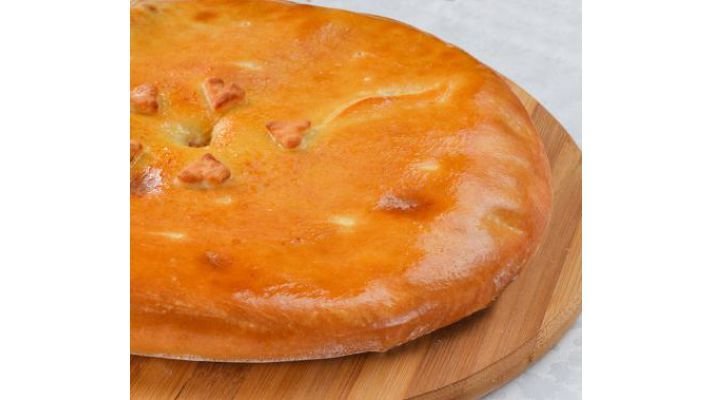 Пирог осетинский [с сыром и грец. орехами, 900 гр.]