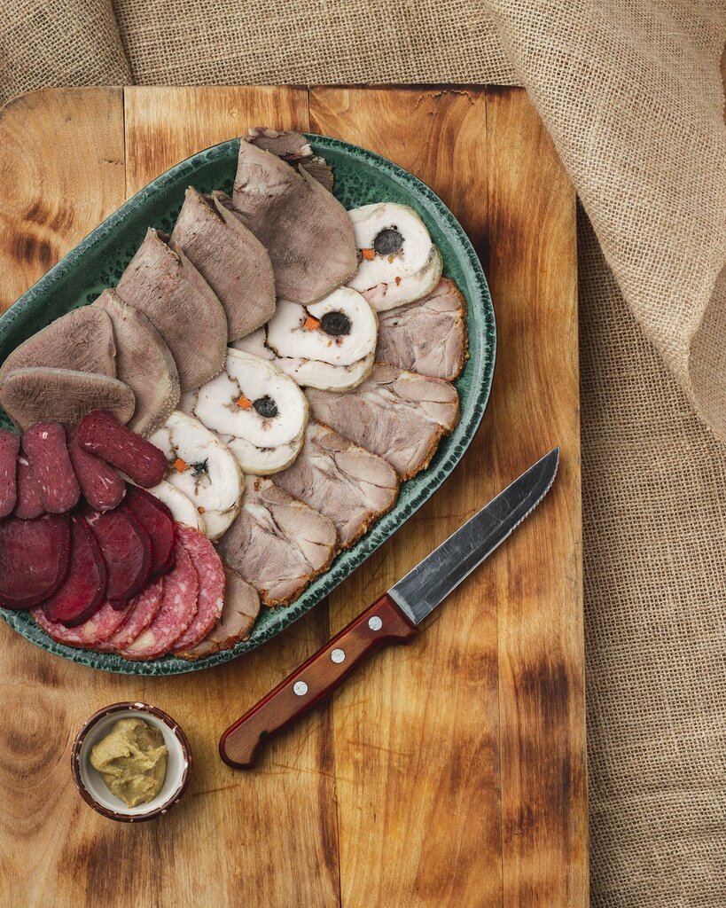 Мясное ассорти