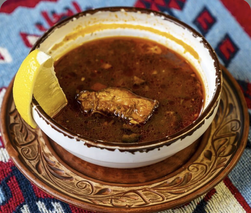 Солянка сборная мясная