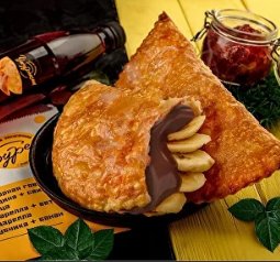 Чебурек с бананом и нутеллой