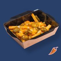 Картофель фри с перцем халапеньо и сыром