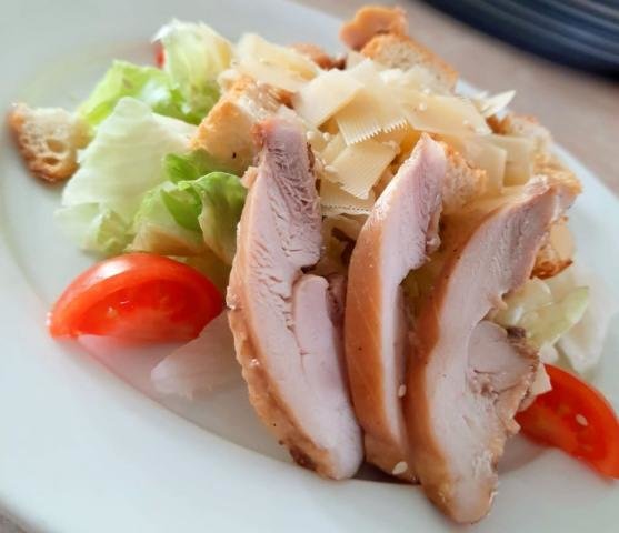 Цезарь с курицей