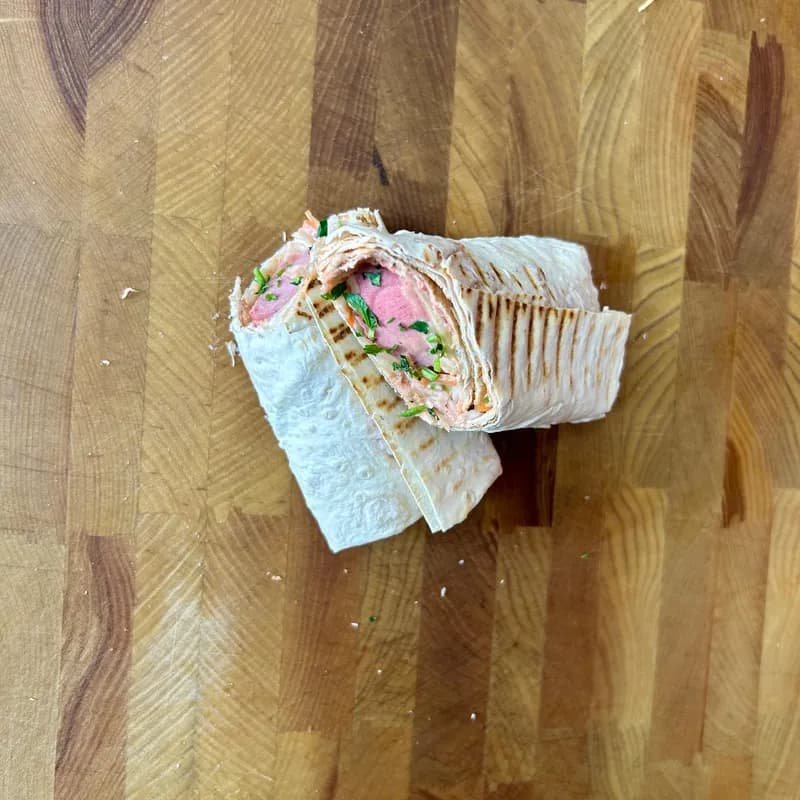 Сосиска в лаваше