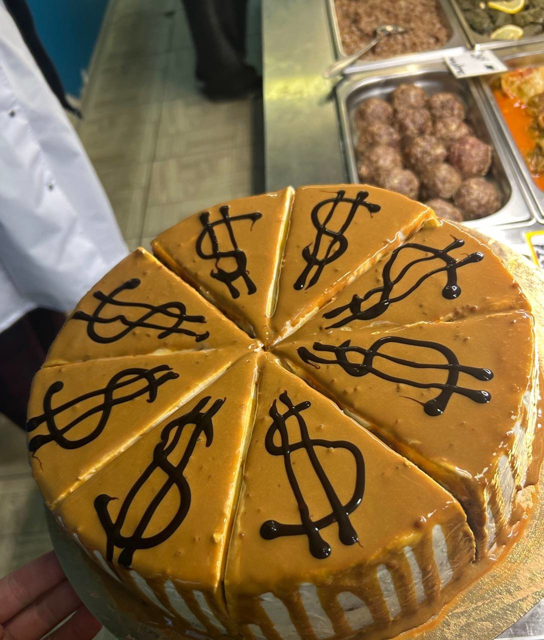 Торт Доллар