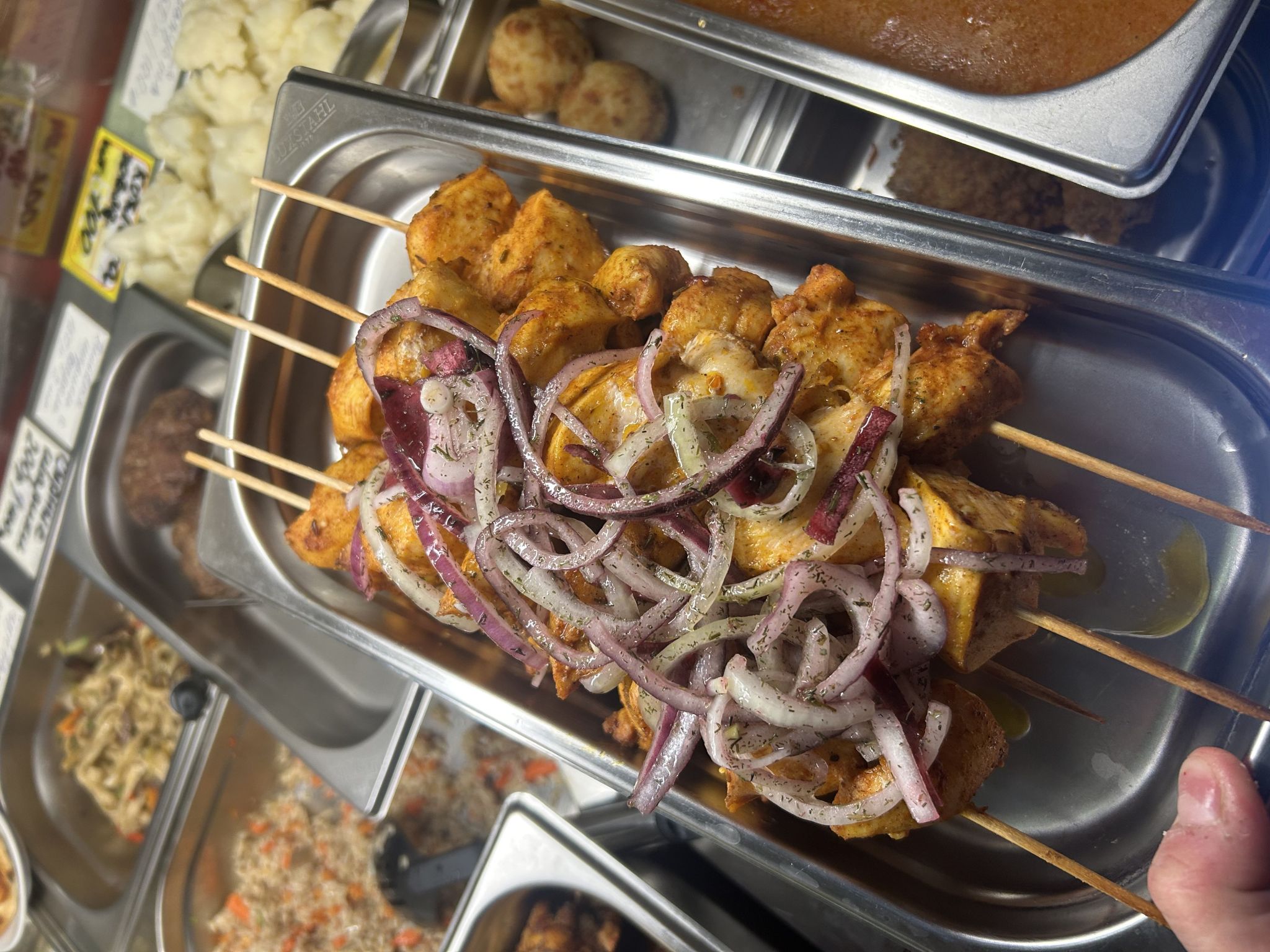 Шашлык из курицы с маринованным лучком