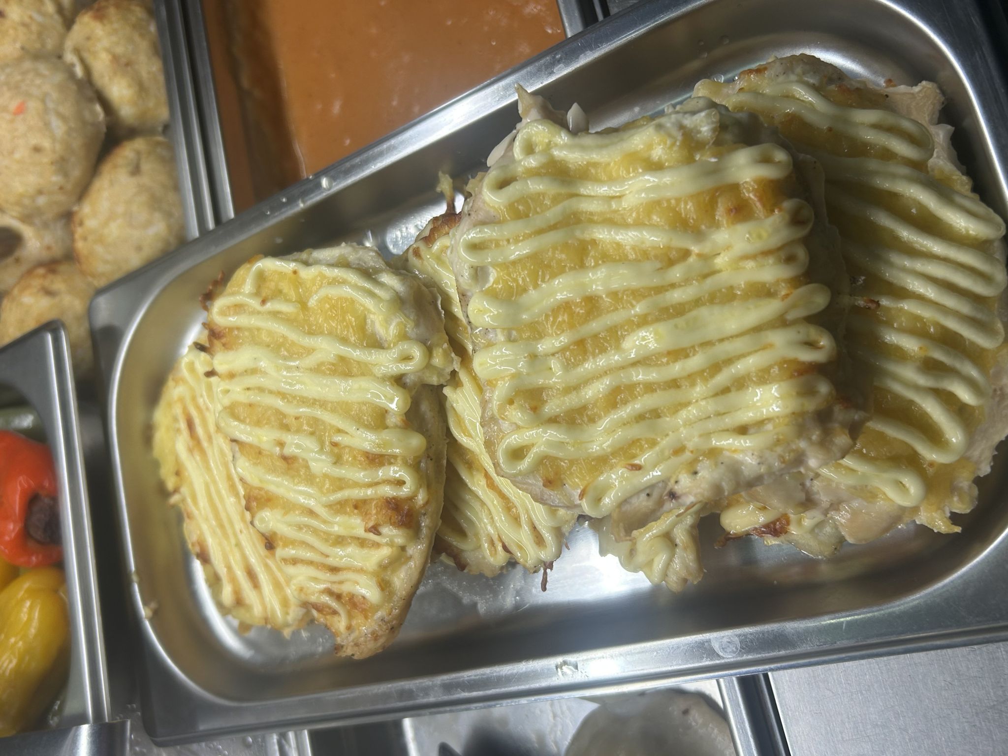 Куринные отбивные с сыром