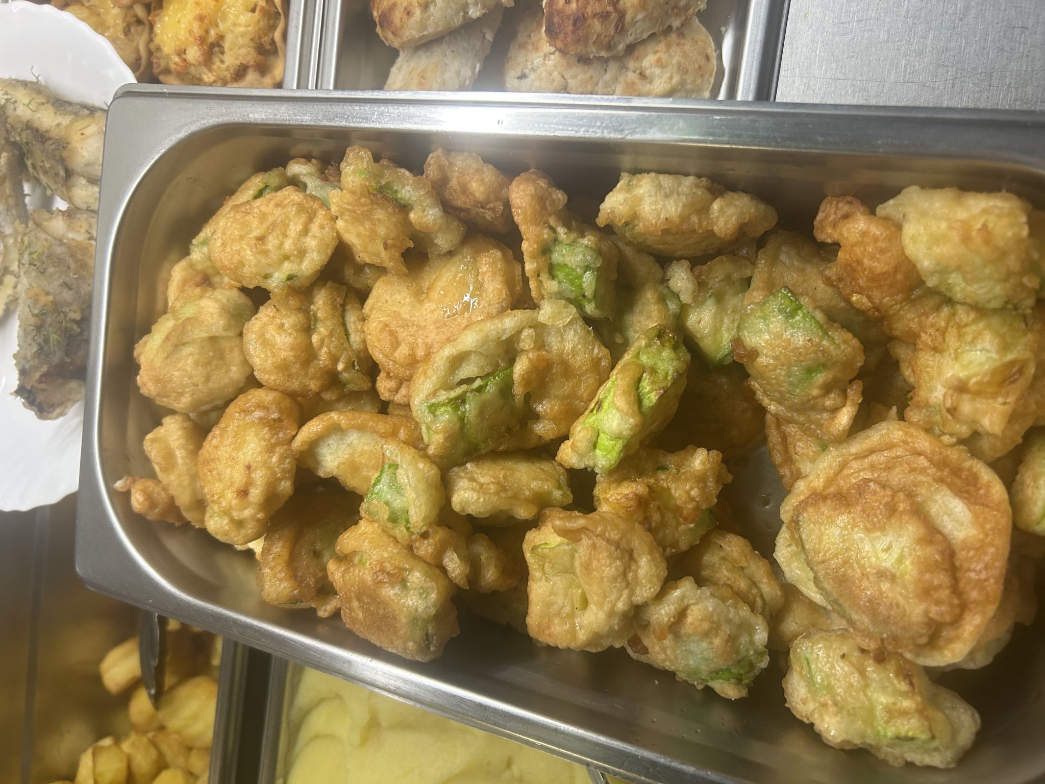 Кабачки в кляре