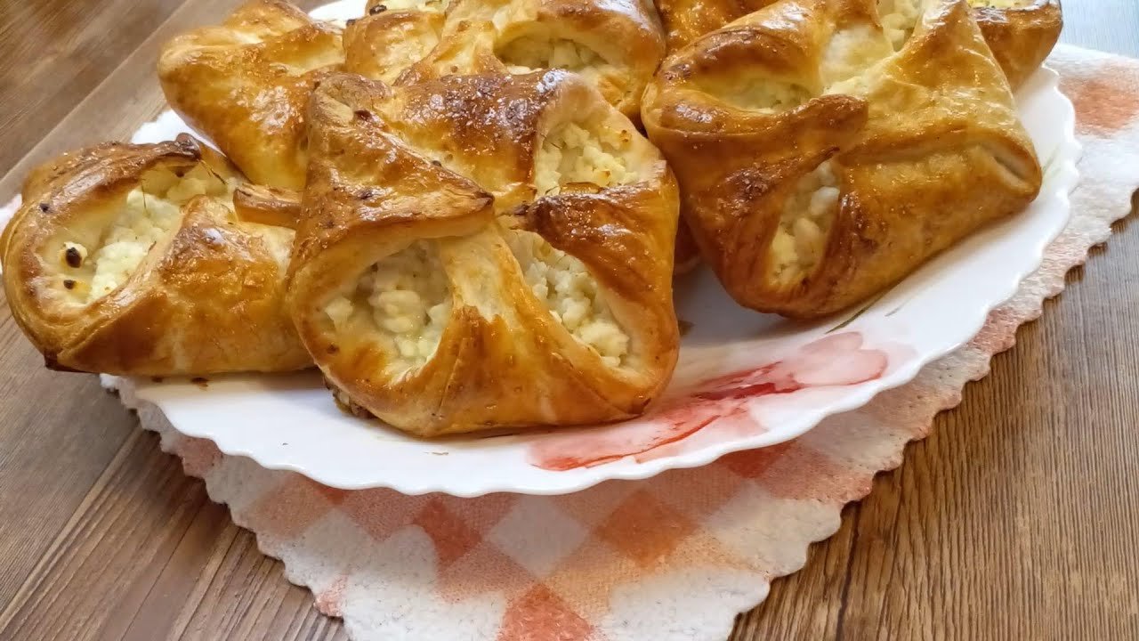 Слойка с творогом