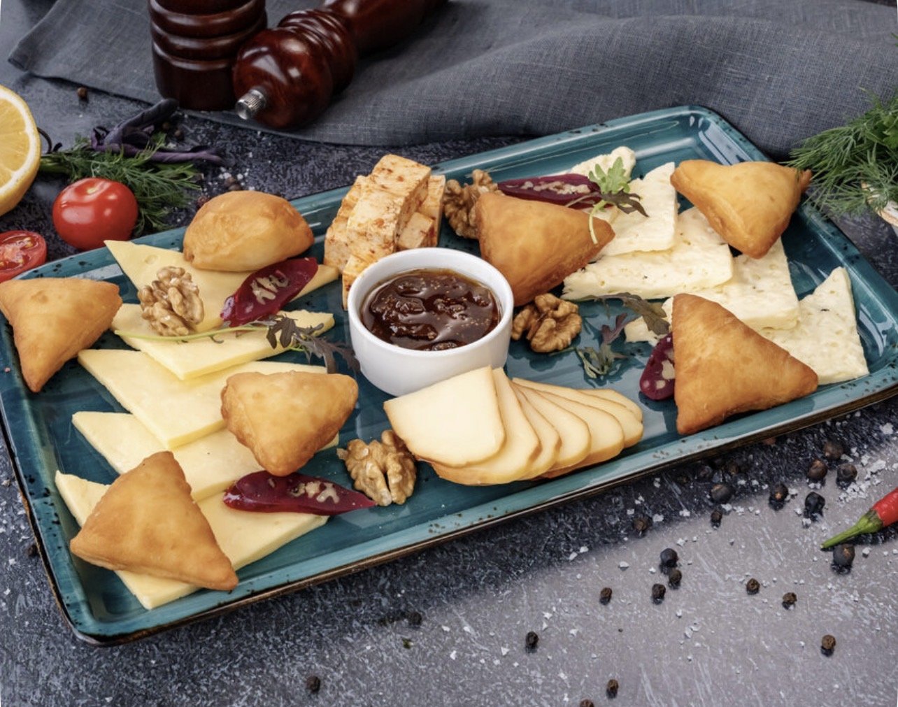 Кавказские сыры с лакумами