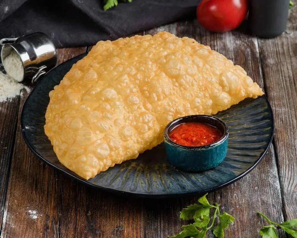 Чебурек с сыром