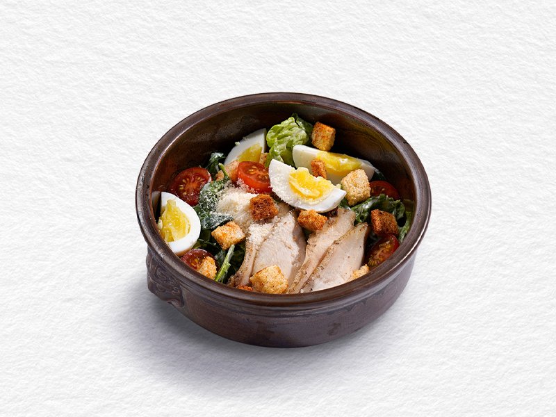 Салат Цезарь с курицей