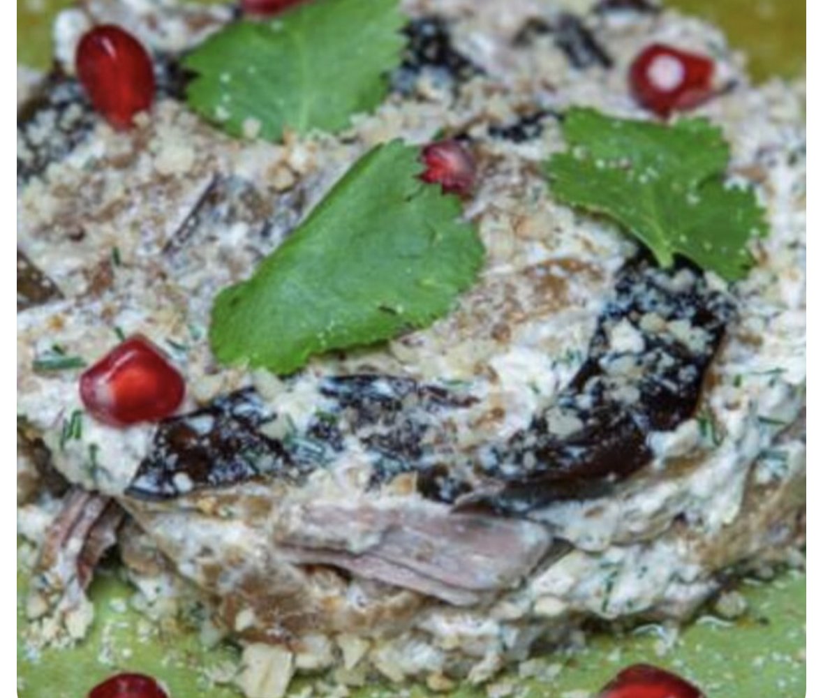 Салат с говядиной и баклажаном