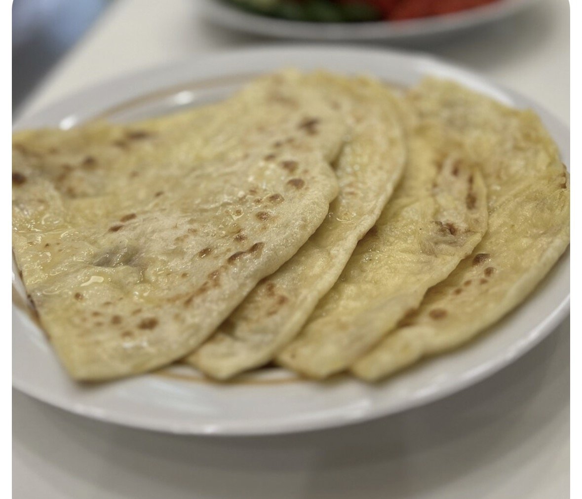Кутаб с домашним сыром